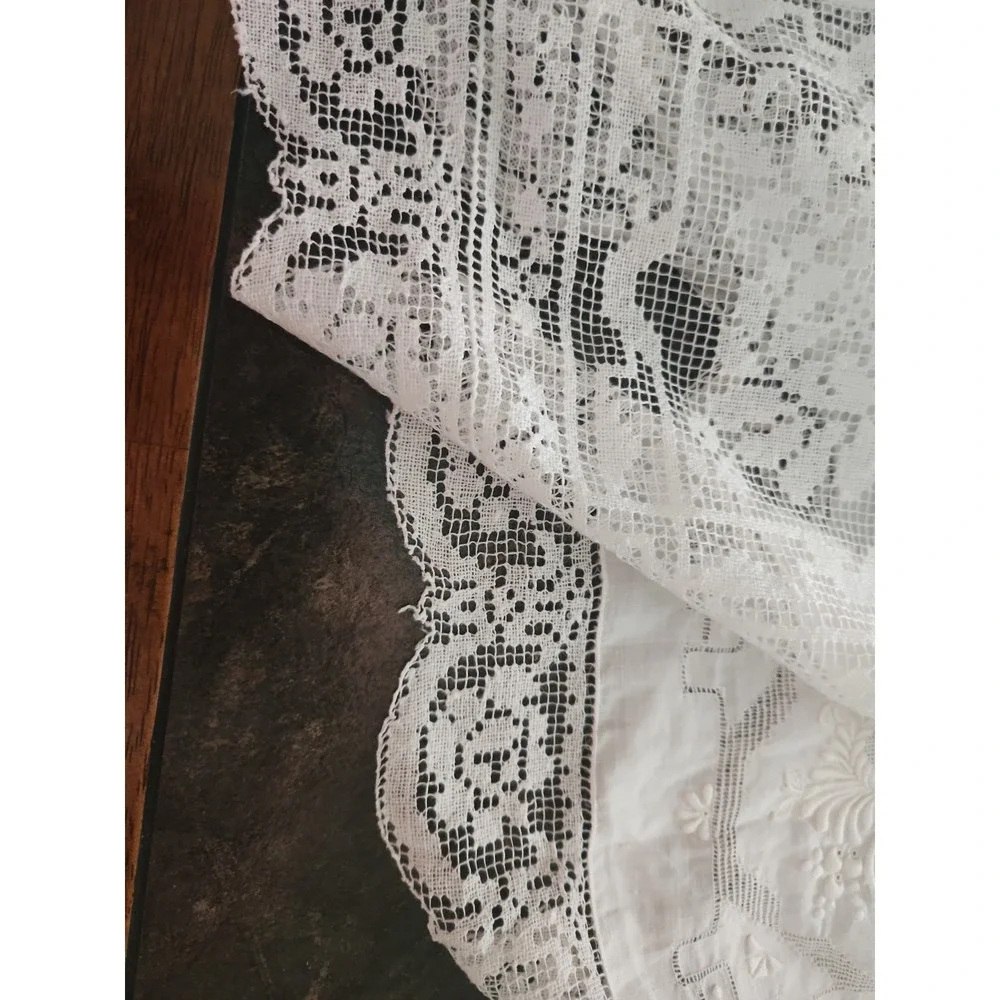 Vtg Filet Lace And Embroidered Panels Patchwork Tablecloth Cottagecore 66 X 88
